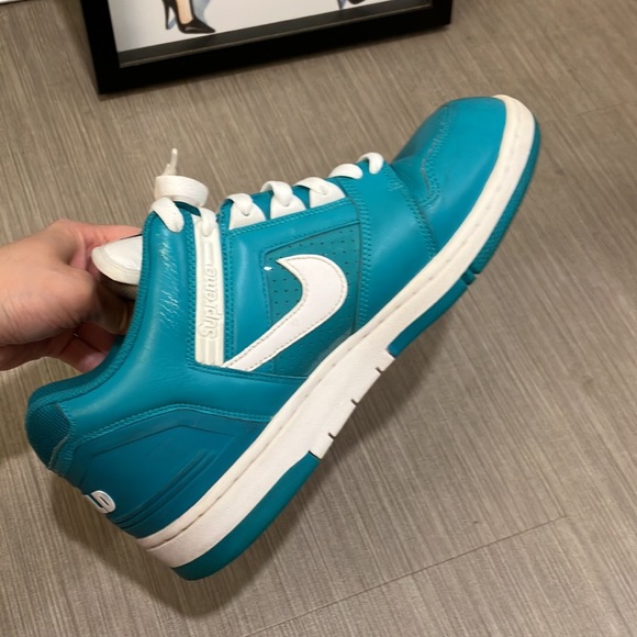 Nike Supreme x Air Force 2 Low Teal sneakers in teal green color Size 10.5 - Picture 12 of 12